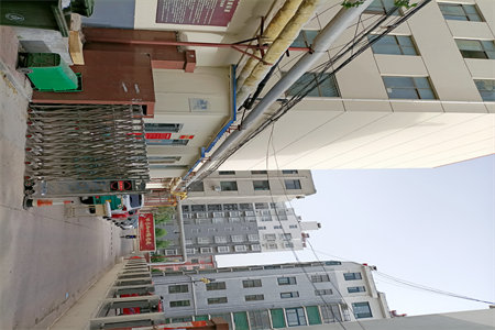 帝邦小区2室1厅1卫74/26车库四楼56万